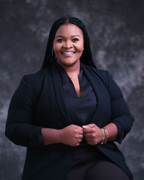 Portrait of Mashudu Mamedzi, L&D coach